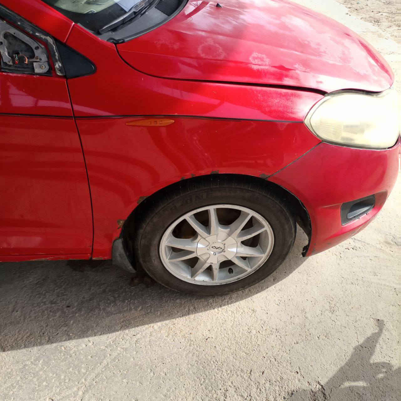 السلام عليكم شيري فلاوين موديل ١٣رقم قادسيه امراوس او بيع السعر ٣٠وبيه مجال مكان بابل المسيب***********
