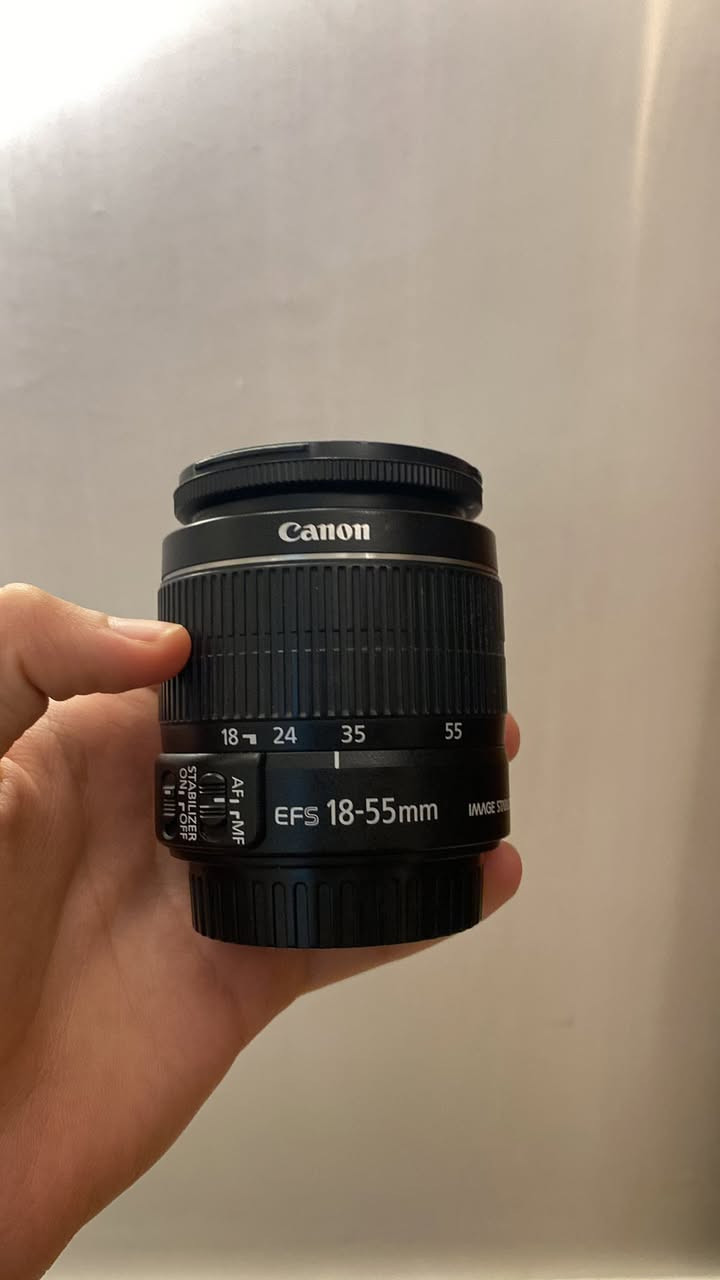 كامره 650d نظيفه كلش استعمال قليل 
يجي وياها عدسات 2
 55-255 +وعدسه الاصليه مالتها
وجنطه وشاحنتها و ثنين بطاريات الاصليه وكامل ملحقاتها .

عنوان كربلاء على الرقم ***********
