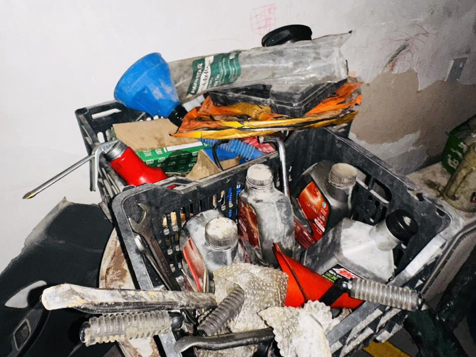 سلام عليكم اخوان هذني غراض كلهن للبيع تاروسه مال هوه شغاله كامله ماطور مي دفع قوي واكف عقل بي ودكات تشحيم دهن وغراض بنجر كلهن للبيع بيع مستعجل كلهن 300الف وما بيهن مجال قفل قفل قفل ***********
