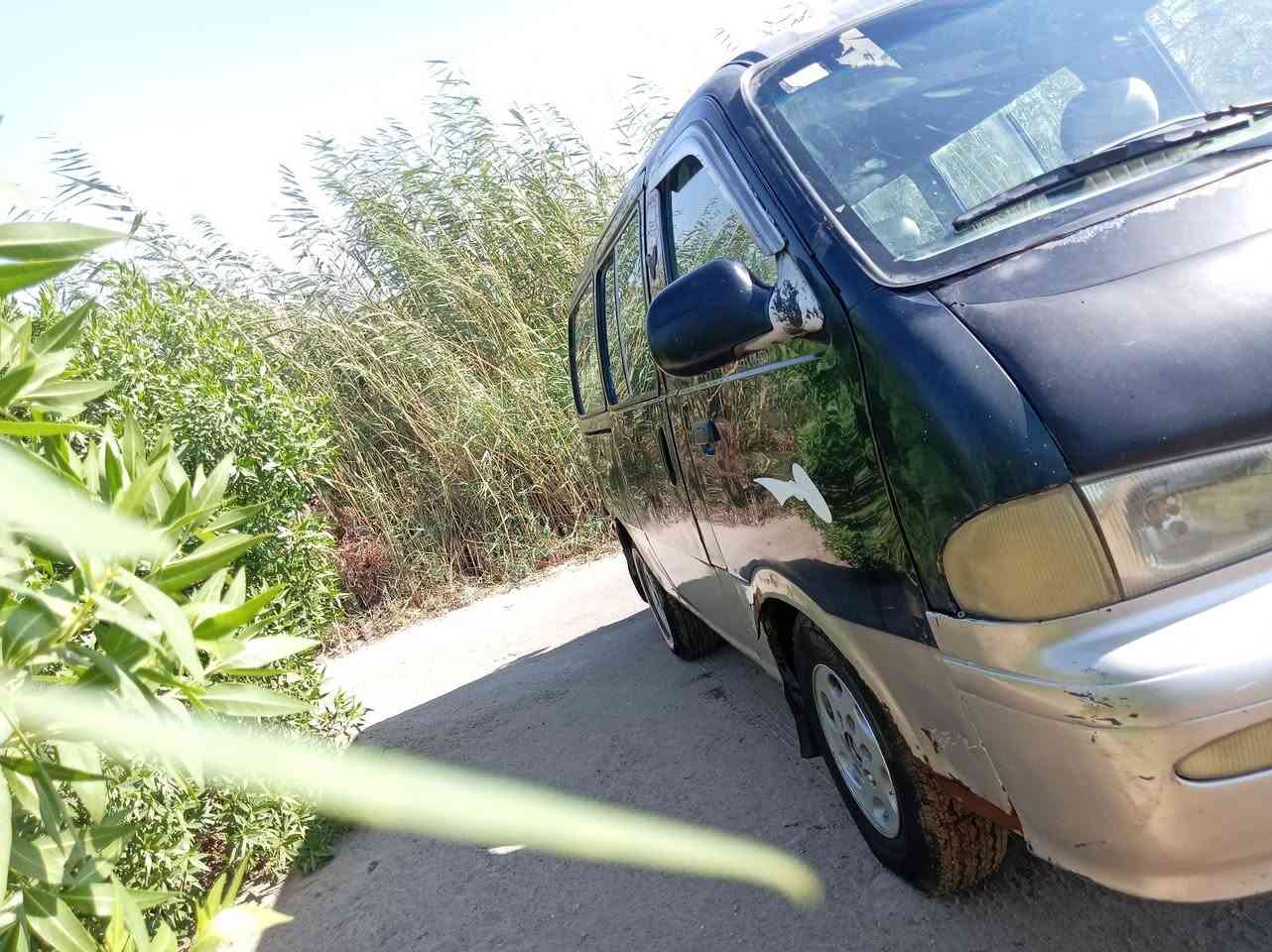 سياره مديل ١٩٩٧ للبيع فقط محرك وكير مكفول و كشر بلادي من كلشي سنويه ٢٠٣١ و بسمي تحويل ثاني يوم  و رقم انكليزي للتواصل على الرقم ***********
