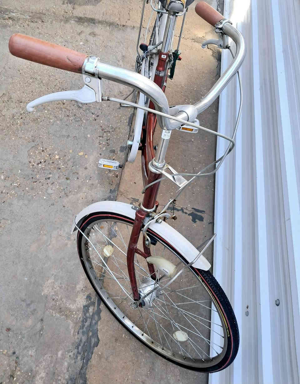 1-بايسكل - ياباني أصلي. نضيف كلش. مستعمل شي قليل. _السعر 100:او بي مجال
1-بايسكل - ياباني أصلي. نضيف كلش. مستعمل شي قليل. _السعر 100:او بي مجال مكاني گربلاء. _ المقدسه.  

قرب فندق. البارون.🏢

الشراي يراسلني وتساب: ***********
