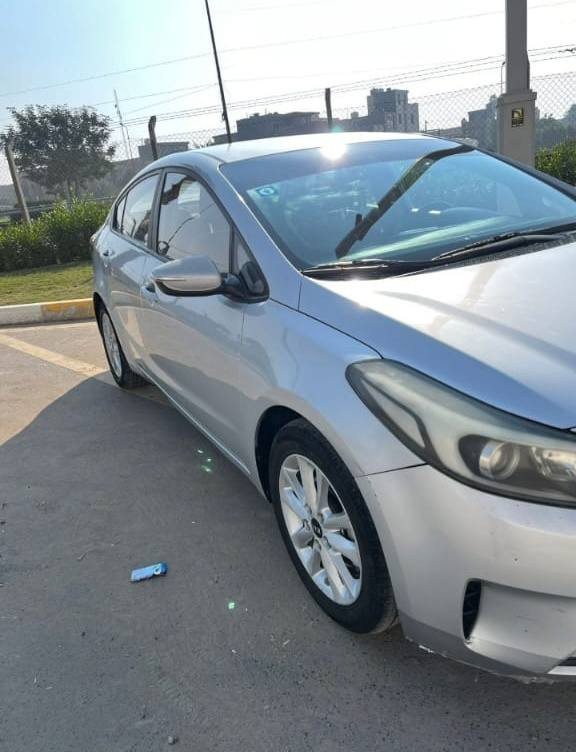 سلام عليكم سيراتو للبيع 2017 رقم بغداد دولي بسمي سنويه 2029 ماشيه 123 محرك وكير وحداديه جاهزه من جميع نواحي تبريد ثلج بيه شي بسيط جورد بل قماره بل طرف القماره قطره صبغ مابيه سياره نفس سونار محرك 1600 دوش
مواصفات سياره عاديه

ويل كب
داخل لونين
بلاجكتور
 أشير بلمري 

سعره سياره 127 وبيه مجال بسيط ال شراي

مكان سماوه اي استفسار اتصال ***********

المو شراي لا يكسر بحلال العالم بيع مستعجل  بدون مراوس
