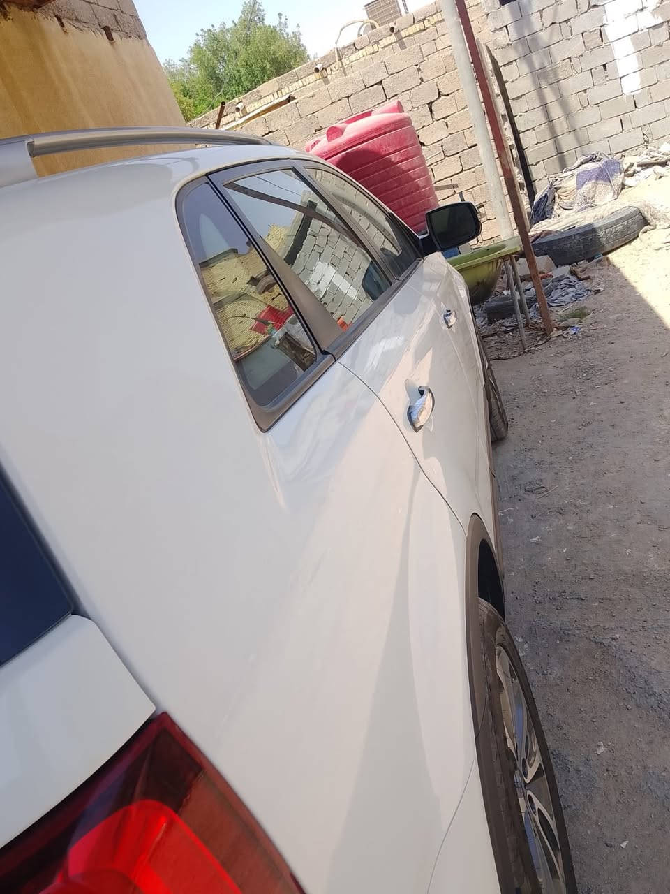 اللبيع سورنتو مديل ٢٠١٥ مكفوله كفاله عامه فوال مواصفات رقم بصره سعرها ١٨٦ اي ستفسار لانتصال عل رقم ***********
