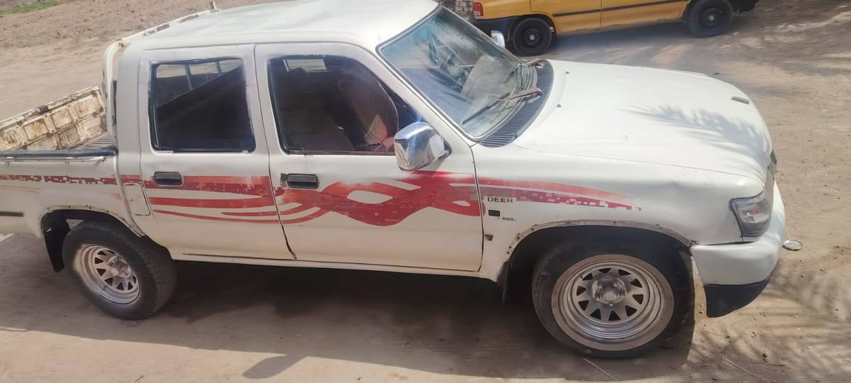 دير منفيس 2006 جاهزه مكينه كير اكسل شاصي سياره نظيفه مال شغل سعرها 16وبيها مجال مكانها ديوانيه قضاء عفك ***********
