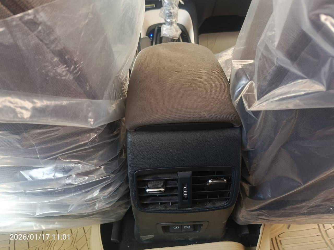 سلام عليكم تحيه طيبه 
اللبيع كورلا ساز موديل 2024 
فول مواصفات واحد على واحد 
حساسات ماميه حساسات خلفيه 
بصمتين بصمه عداد نوعيتين مواصفات + عداد سرعه تجتل 
+شاشه ابل كار بلي + فتحه سقف + اربع منافذ شحن + وضعيه سبورت. + 
وضعيه ايكو + وضعيه عادي + قطعتين تبريد + تبريد شاشه 
سياره فول مواصفات 
العنوان الانبار 
مرقم اربيل ثاني يوم تحويل 
السعر 190 وبيه قليل مجال 
***********
***********
الاستفتار السونار مرفق
