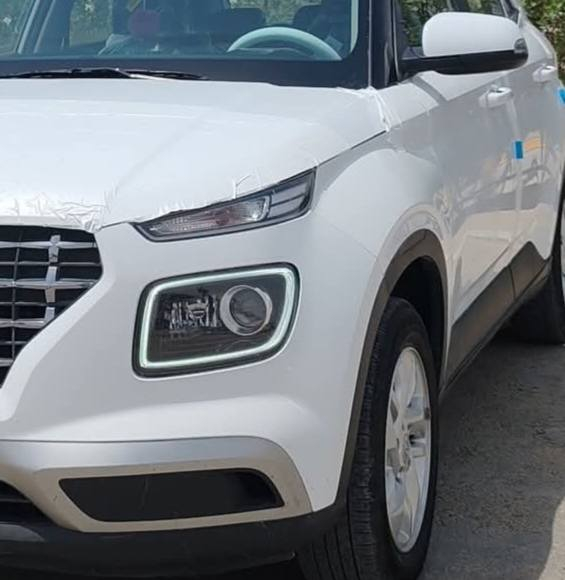 السلام عليكم لايتات كونا اصلي زوج ب75 الف يوجد توصيل جميع المحافظات
للحجز والاستفسار التواصل
***********
***********
