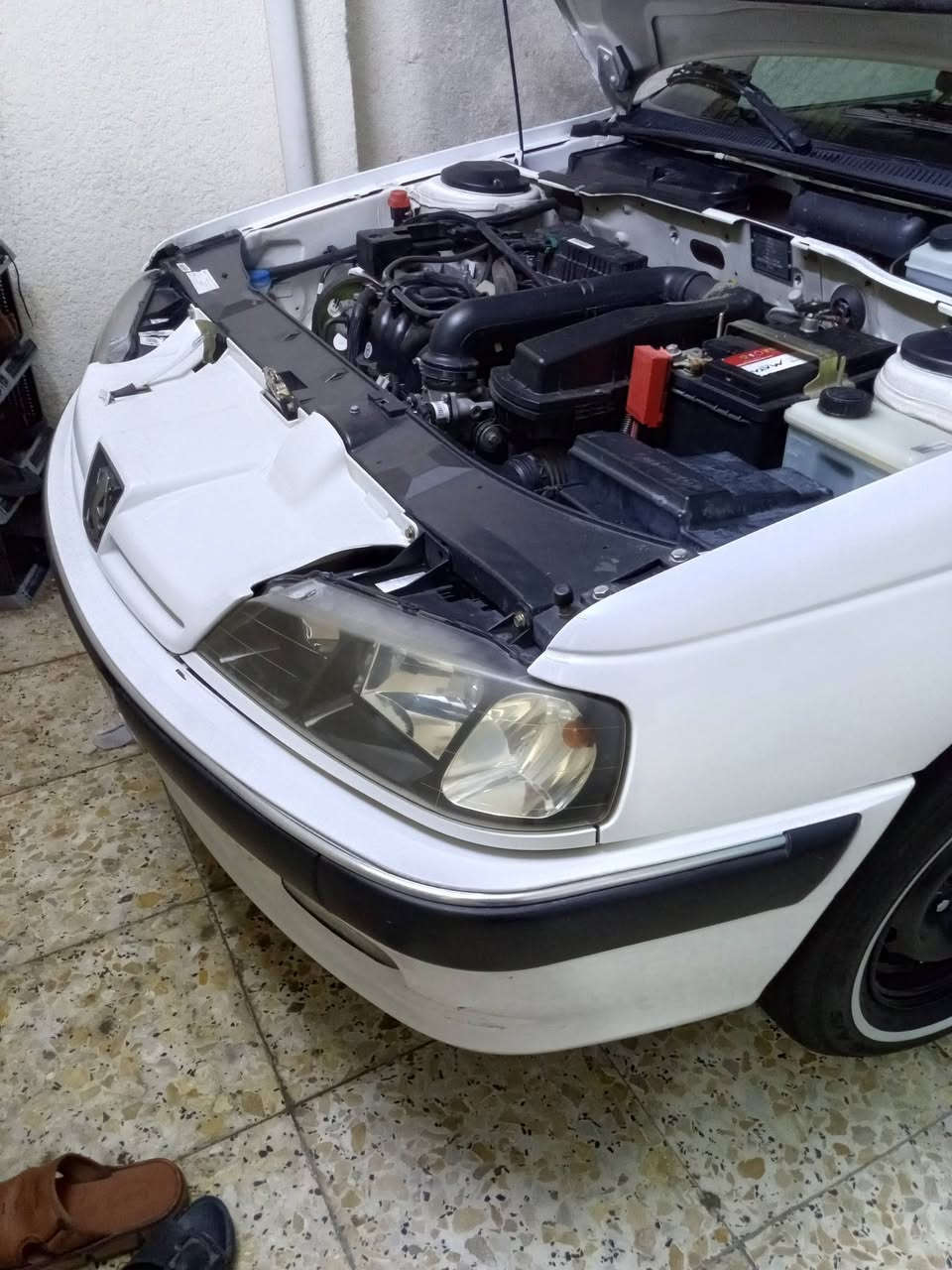 سلام عليكم للبيع بيجو موديل 22حره بسمي السياره ماشيه41السياره جديده بيهه حادث جنطه النقص صدر يرادله درامشفتتات مع بوش السياره خير من الله تخم تاير خط ابيض جديد مكان السياره بغداد الشعله السعر 65بيهه مجال قليل


**إذا كنت صاحب هذا الإعلان وتريد حذفه لأي سبب، رجاءا أرسل رسالة إلى الدعم الفني**