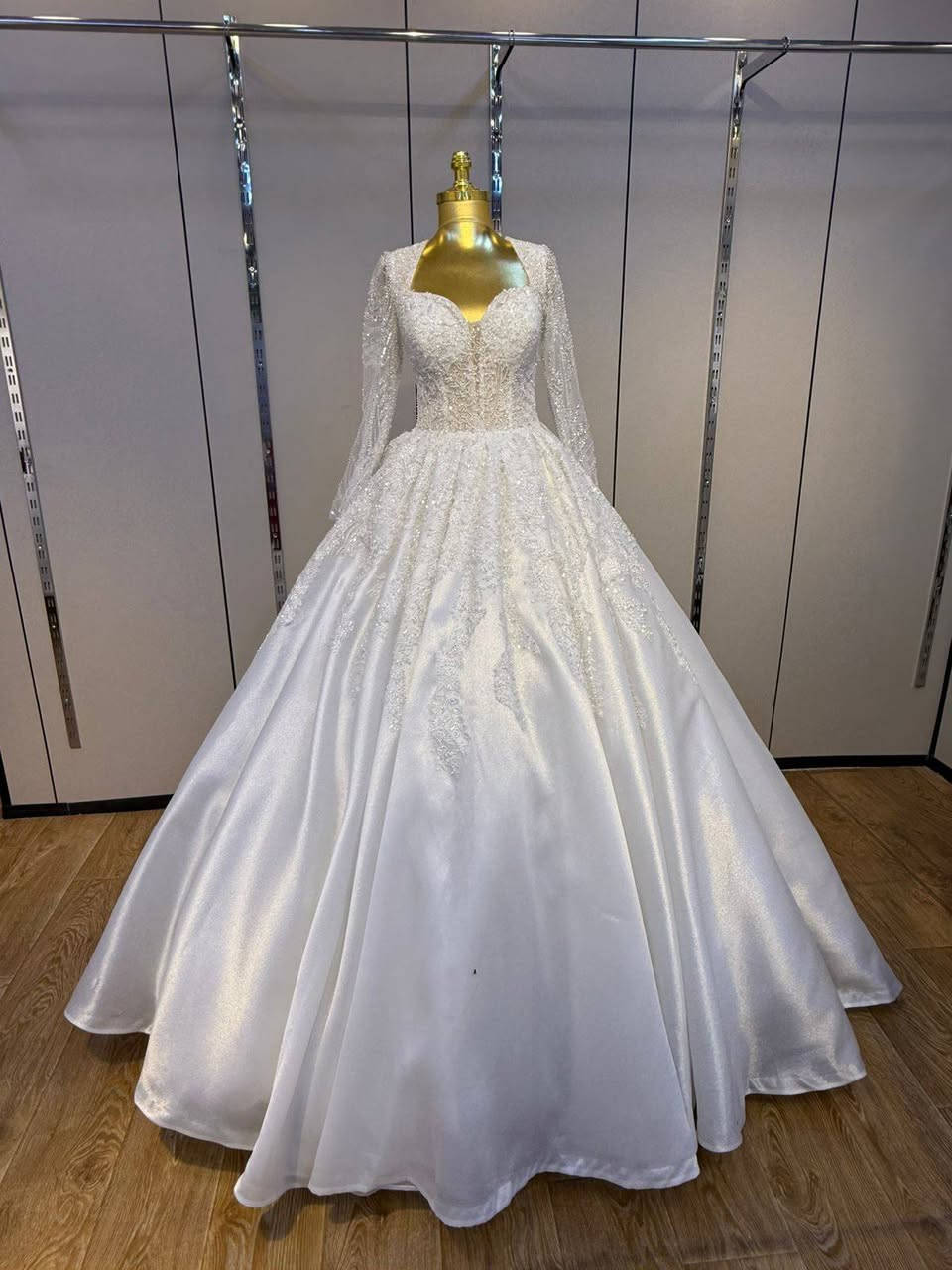 بدلة حنة ١٠٠ الف
بدلة زفاف ٥٠ الف


**إذا كنت صاحب هذا الإعلان وتريد حذفه لأي سبب، رجاءا أرسل رسالة إلى الدعم الفني**