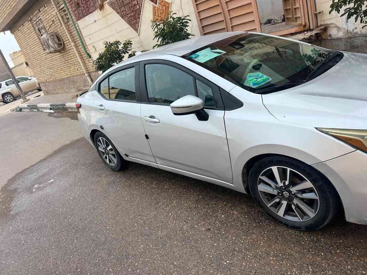 نيسان فيرسا 2020 جاملغ وبنيد بدون دواخل بصمه شاشه كامره حساسات رادار توقف ذاتي تحديد مسار مثبت سرعه فول عده الفتحه ب اسمي شخصيا مكانهه كربلاء سعر 98 ***********
