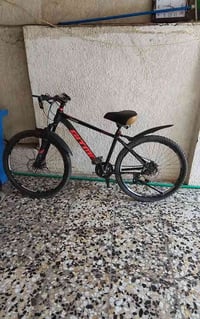 متوفر دراجة هوائية جبلي ماركة كيتما  حجم26 نضافة97  مزود بطيخات  بريكا...