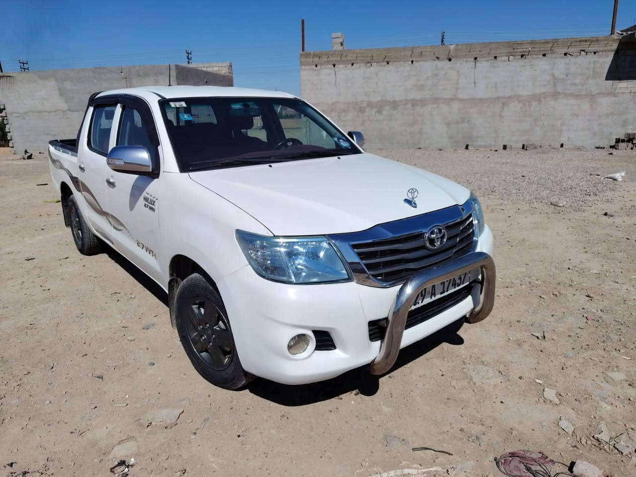 فلاونزا 2013رقم واسط انكليزي محرك جيد جدا تخم تاير كير عادي بيها صبغ جاملغ الامامي وملاحضات بسيطه السعر 177بيها مجال المكان بغداد ***********
