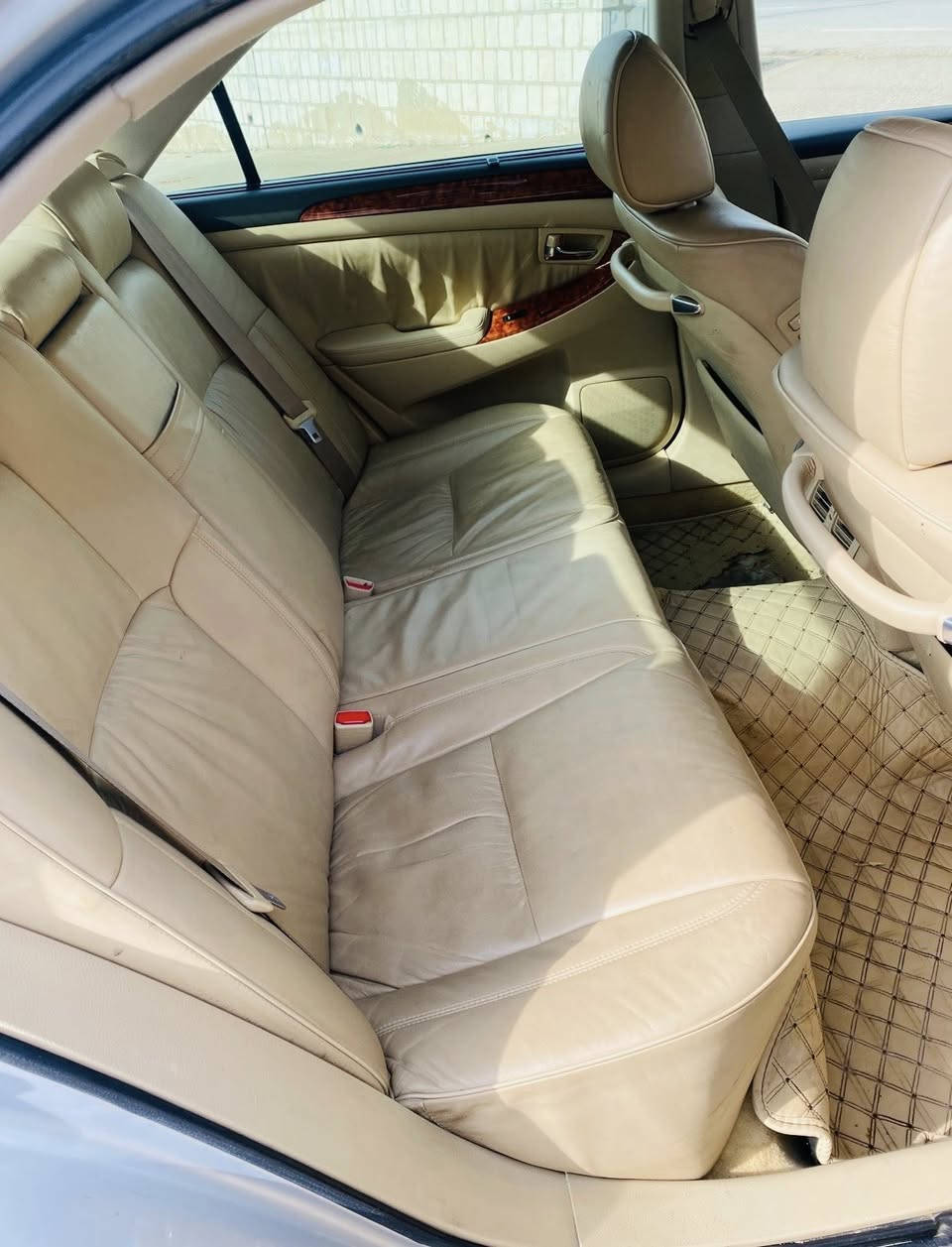 شاینەی براوە ڕۆیاڵ ١٨٢
سەیارەکە فول فول مواسەفاتی تەواونابێت  

قوشن (جڵد)قوشن هیتەر)٤ کوشن کارەبا)

سەلاجەیە / ٣ پەردەیە/ 

تەبرید مەرکەزی/ساردو گەرم مەزبوت 

سەقفی جوانو رێکو پێکە

سەیارەکە کامل جایزە وو حور کراوە سەیارەکە 

سیعری٤٩گڵا ناونیشان سەیسادق 

موشتەرینیت رەحمەتت لێبێ بە تەلەفون و نامە بێتاقەتمان مەکە

***********
***********
