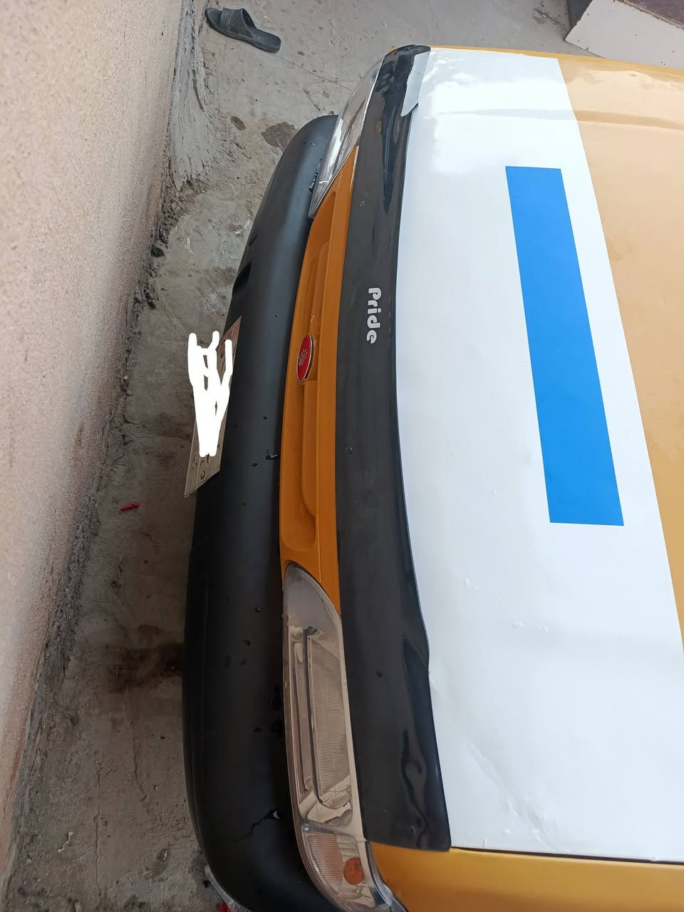 سلام عليكم سيارة موديل 12 سيارة جاهزة مكاني بغداد سعر 23....رقمي ***********
