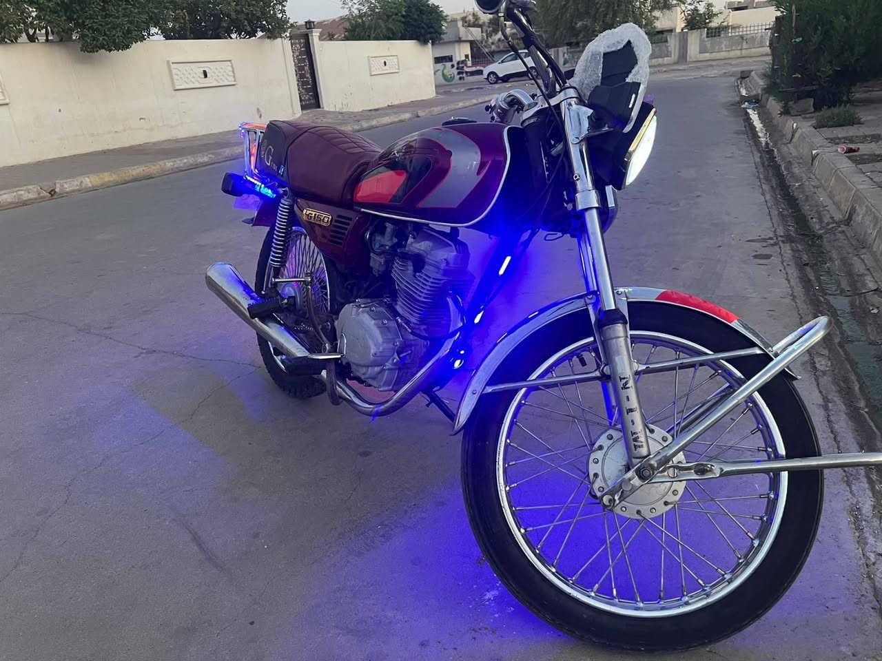 ماطور البيع موديل 2020 السعر 375بي مجال الطيبين ماطور كله شغال نشرات اشاير  محرك لا صرف لا بخار حيل نضيف   العنوان كركوك حي العسكري  وتحياتي الجميع  رقم التلفون  ***********
