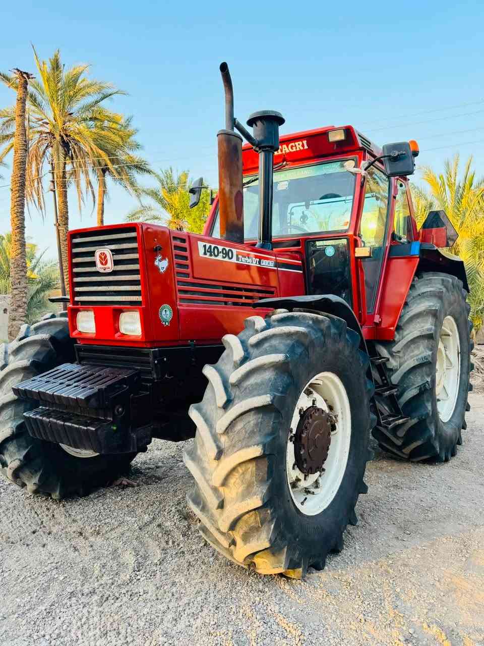 سلام عليكم
مكينه البيع فول مواصفات
جديده على وضع الشركه
للاستفسار ***********
