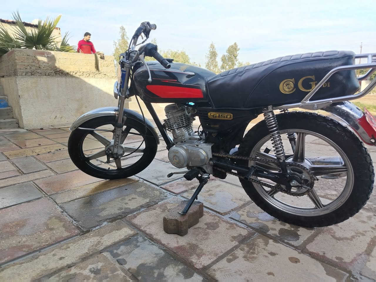 السلام عليكم #للبيع محرك ساعه كلجات دبلات كله جديد تخم تاير جديد ابريكات امامي خلفي لمس #سعر 250بي مجال لطيبين مكان كركوك #***********
