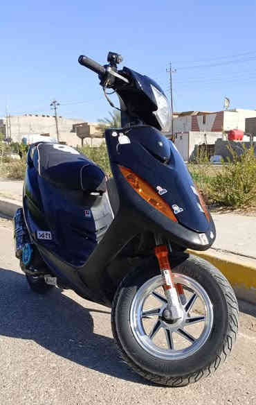 السلام عليكم من رخصه لأدمن دراجه ماكس للبيع دراجه كامله من كلشي مابيه أي نقص شغاله سلف هندر تعال وفحص بيدك ترايك وين متريد سعر 600 بيه مجال شي قليل الأتصال عله رقم *********** ماعنده رقم تعال خاص مفتوح
