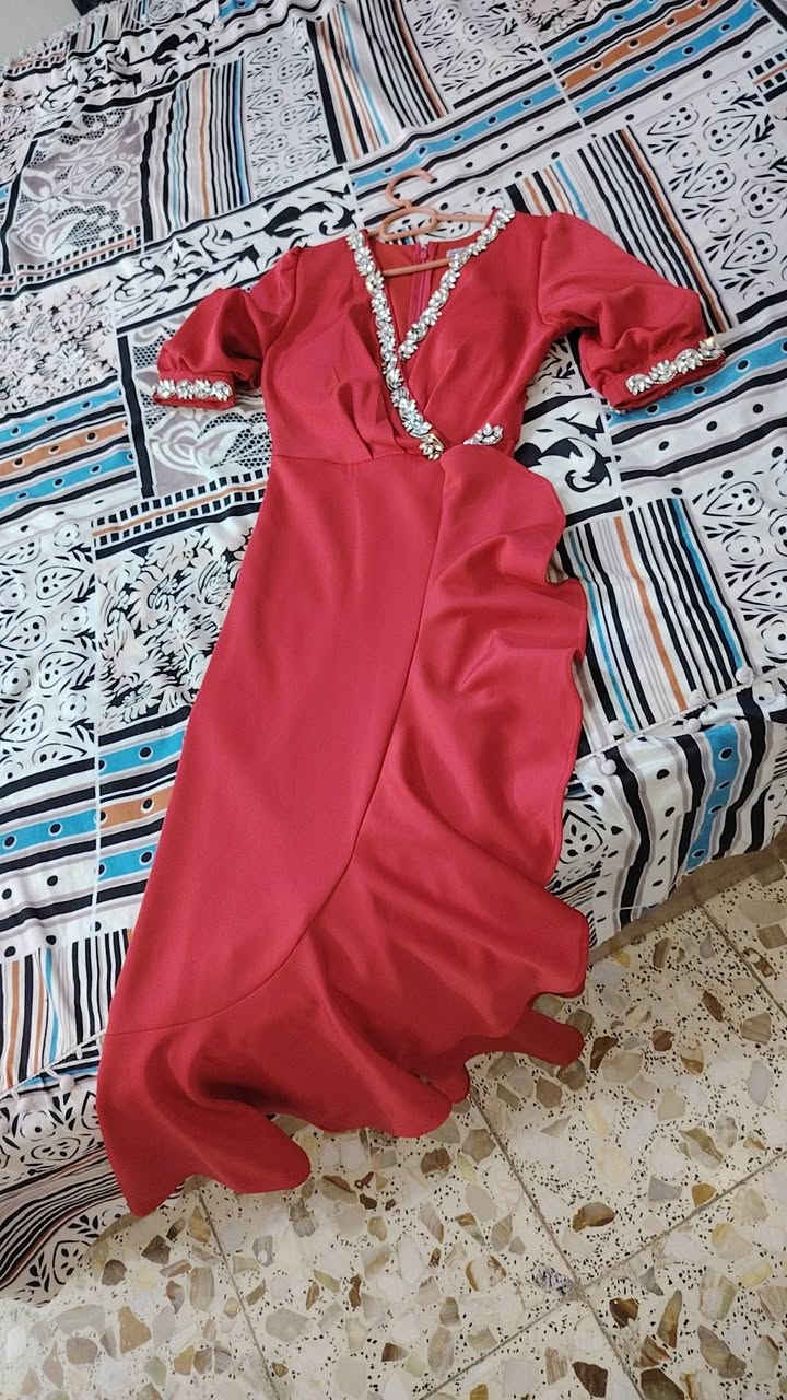 فساتين للبيع الاستخدام كلش قليل والقياس بيهن 40 وبيهن 38 اسعار مناسبه العنوان بغداد


**إذا كنت صاحب هذا الإعلان وتريد حذفه لأي سبب، رجاءا أرسل رسالة إلى الدعم الفني**