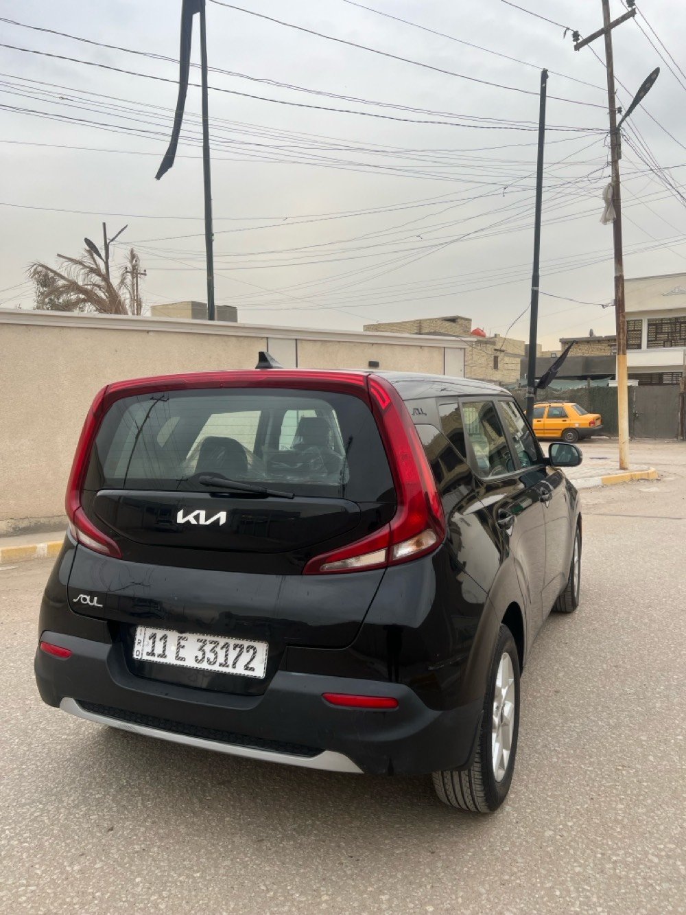 السلام عليكم للبيع او المراوس
 كيا صول موديل 2022 كندي
بدون قطره صبغ وبدون تبديل
فقط بارد وموجود السونار ويه الصور
ايرباك ستيرن فقط وراجع سستم
 رقم بغداد الدولي باسمي
 هزه جديده سنويه جديده
ماشيه 67 الف
 مكينه 2000 دوش مكفوله 
كير مكفول 
صدر امامي وخلفي جديد 
تخم تاير جديد
 باتري جديد 
نظامين قياده سبورت وعادي
اشاير بالمري
حساسات خلفيه
حساس ضغط الاطارات
رادار امامي وخلفي وجانبي
توقف ذاتي
مانع انحدار
نقطه عمياء
لايت عدسه
مانع انزلاق
كروز سرعه
تحكم ستيرن 4 جهات
تدفئه بالكشنات
تدفئه بالستيرن
تبريد ثلج
شاحن ويرليس
اوامر صوتيه
شاشه وكاميرا ابلاديه
شاشه كار بلي
مكاني بغداد الدوره
السعر ((134)) ورقه وبيه مجال
الرقم *********** 
