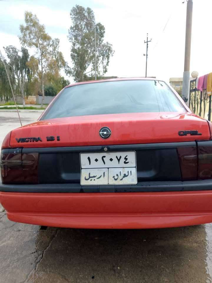 سلاو ريز ئوبل فيكترا موديل ١٩٩٠ كير و مه كينه به شته مه كينه ١٨  كير عادي ته عويل به شه رت  *********** أربيل, العراق
