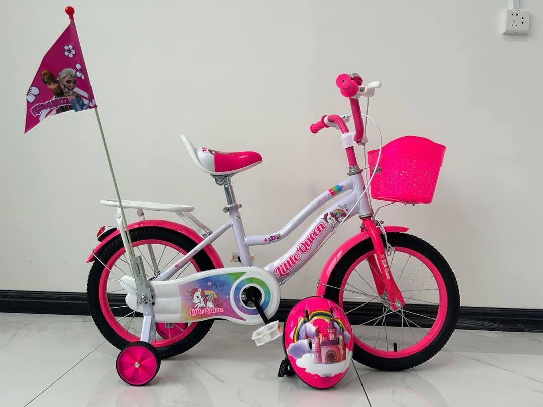 على بركة الله 🌹💕
يعلن مجمع سندباد الالعاب 
عن وصول 🚴‍♂️البانسكلات 🌈 والمسابح🏊‍♀️  باسعار مناسبة وبجميع الاحجام ومديلات مميزة العنوان /👈#حي_الجمعية👇 #بتجاة_الحولي يوجد توصيل ***********🚚
@إشارة 
الفجر مدينتي 
طالب الركابي
