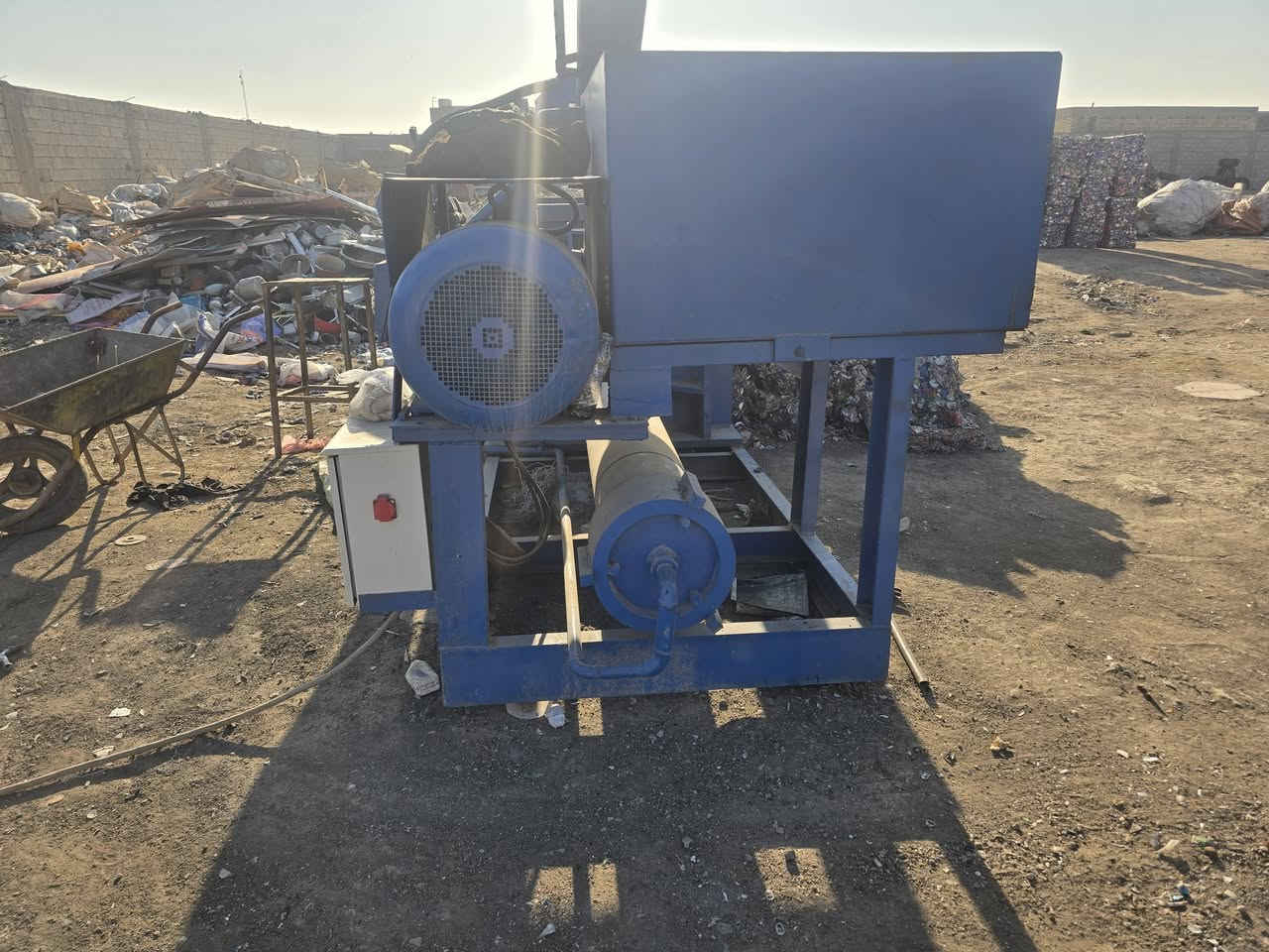 مكبس ايراني للبيع
المكان بغداد 
للاستفسار  ***********
