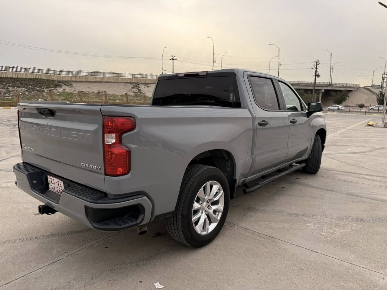 شفورليت سيلفرادو
موديل 2025
مواصفات كوستم
محرك مرغوب 4سلندر
باب طويل 
بودي قصير 
18الف مايل ماشي 
فقط بوند صبغ بدون دواخل 
ارباكات طاك بشرط كلها مخلي بيلادي
سعر 295بي مجال 
مكان كركوك
رقم ***********
