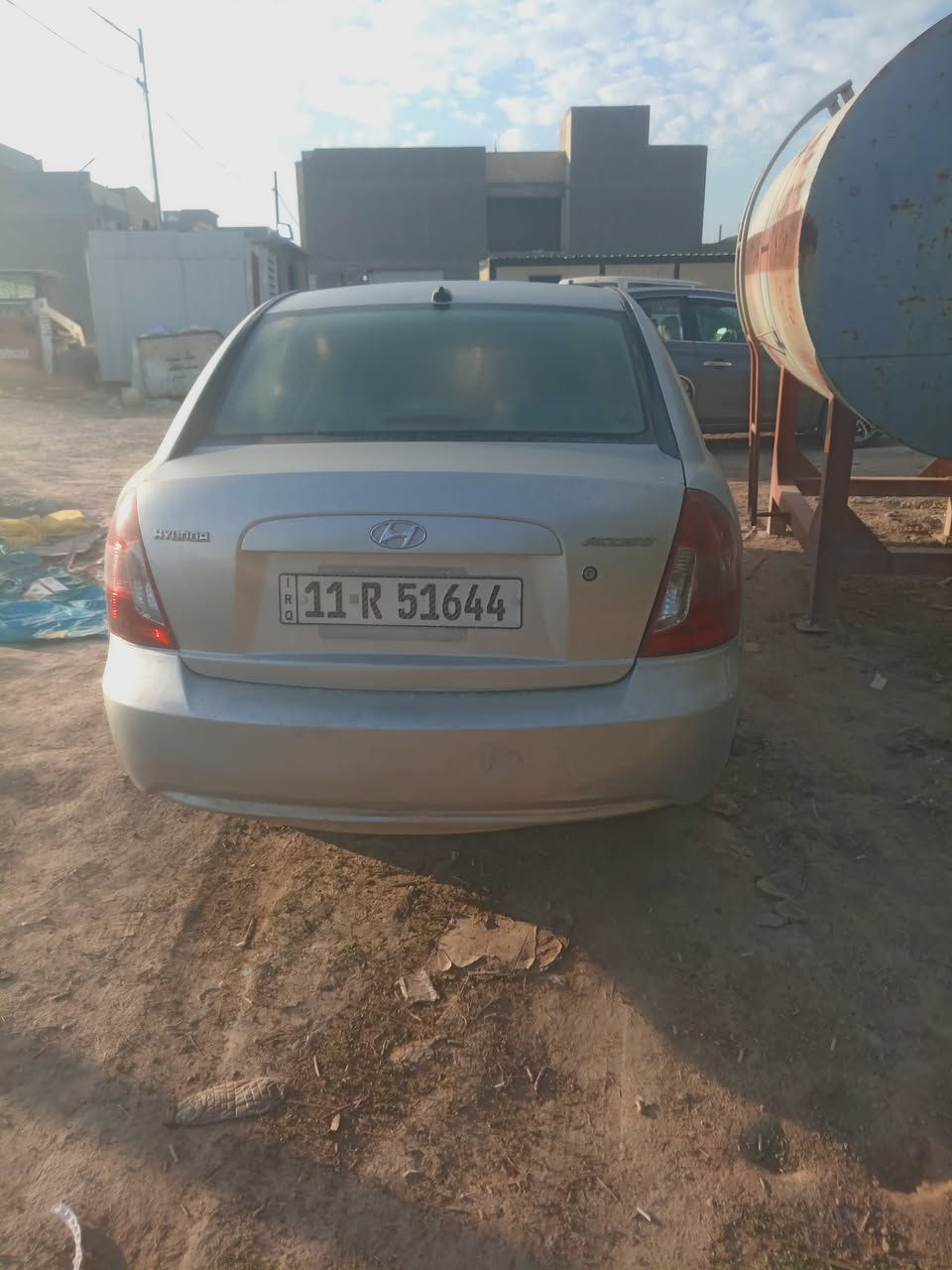 اللبيع مديل ١٠ وارد أمريكا بسمي السعر ٧٥ مكان بغداد البياع ***********
