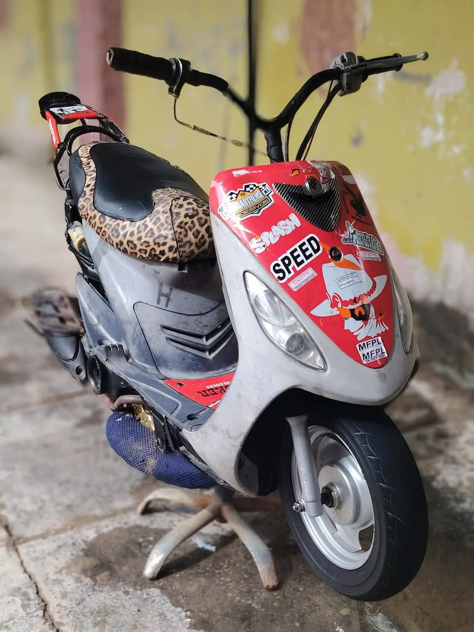 سلام عليكم ماكس منغولي للبيع ماعيزه شي مكاني دوانيه مركز دراجه انضف من صوره سعر 450 وبيه مجال


**إذا كنت صاحب هذا الإعلان وتريد حذفه لأي سبب، رجاءا أرسل رسالة إلى الدعم الفني**