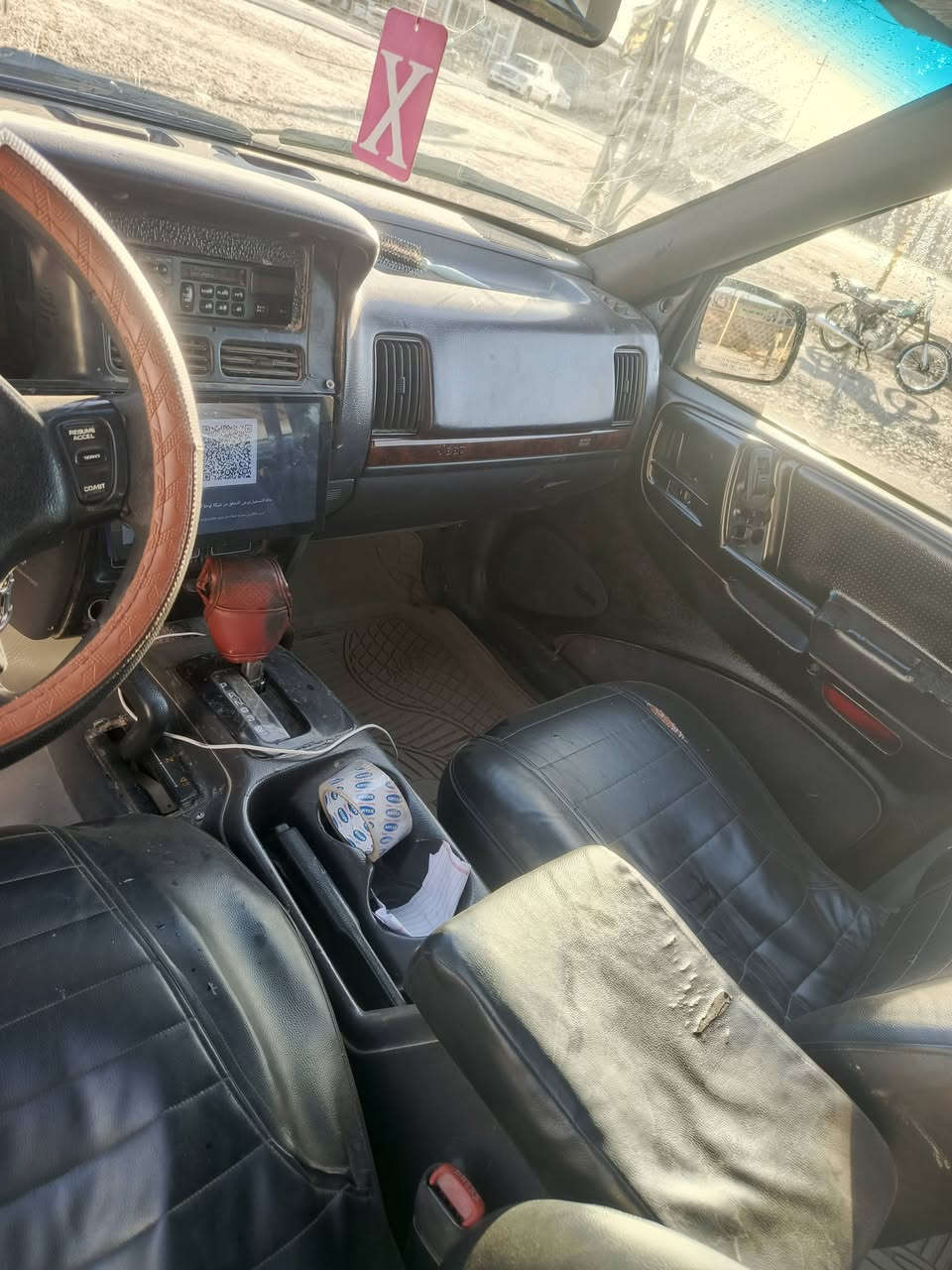 سلام عليكم جيب موديل 93مكينة  بطة  سيارة حلوه  عنوان واسط صويره ***********==واتساب ***********سعر 38
