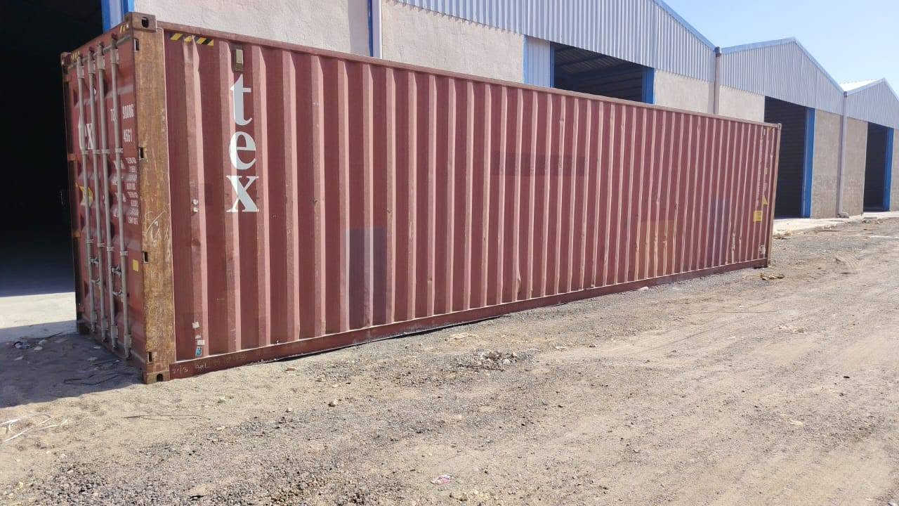 حاوية حجم ٤٠ قدم - عالي -
40 foot high cube
نظيفة جدا 
بغداد جرف النداف 
---------------------------
للتواصل وتساب فقط 
***********
السعر ٢٣ ورقة
