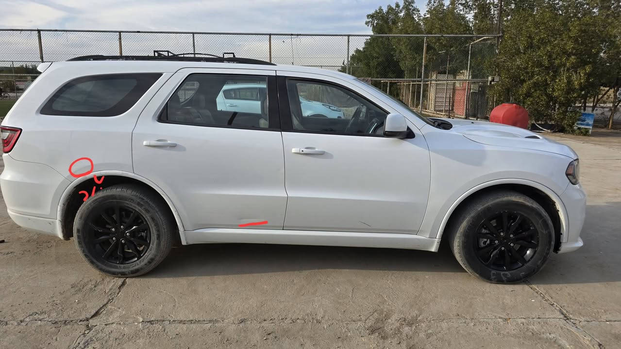 السلام عليكم
للبيع 💯
دورنكو٢٠١٦ 
مواصفات لمتد ..
 بدون فتحه 
٦ سلندر
تحكم كامل
كشنات جلد 
تدفئه كشنات وستيرن
فور ويل AWD 
وضعيات كشن ميموري
كاميرا دوارة
السنوية لحد ٢٠٢٨ 
باسمنا وتحويل مباشر
تبريد ٣ قطع 
الجاملغ الايسر تبدل اصلي وكاله نفس اللون اثر طخه بسيطه
باقي المواصفات معروفه 
صورة الحادث مرفقه 
السعر ٢٢٥ وبي مجال بسيط حك الجيه 
الي ما يعجبه السعر يدعيلنا بالموفقيه ومشكورين 
مكان السياره بابل 
***********
