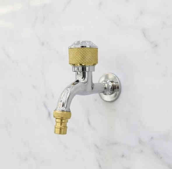 📣تمً وصول حنفيات ثقيلة 📣
حنفية صنبور 🚰شكل حديث وعصري

✅ يمتاز بالوزن ثقيل

✅ وطلاء الثابت

✅ مقاوم للأملاح والصدا 

✅ مصنوع من معدن البراص

🚀 أسعار تنافسية جدا(جملة-تجزئة)
ـــــــــــــــــــــــــــــــــــــــــــــــــــــ

#عنوان:كراده-كمب ساره-شارع الزيوت-قرب مجمع سيد مأمول📍

ــــــــــــــــــــــــــــــــــــــــــــــــــــ

#للحجز والاستفسار:
***********(واتساب)☎️
***********(واتساب)☎️

_______________________

او #تواصل على خاص📩
