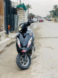 دراجه جيدي ار البيع دراجه نضيفه بس شغله وحده بيهه والفات بس دراجه نضيف...