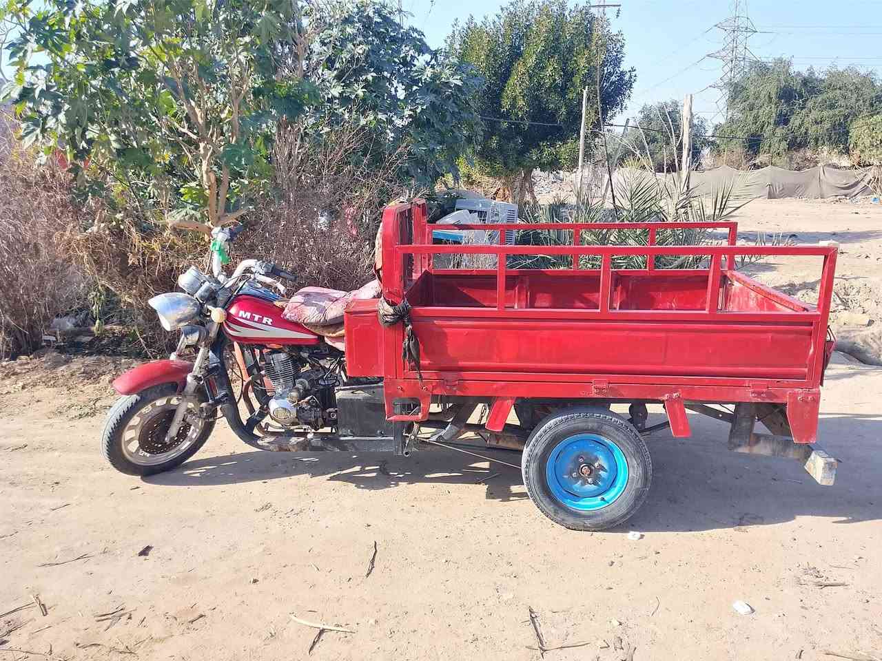 سلام عليكم دراجة MTRمديل  2012 سنوية أو رقم  مكفولة فقط بيها لحيم جوة الركبة مصورة بل صورة   السعر ميلون أو ربع للتواصل 
المكان النجف الاشرف ناحية الرضوية 
***********
***********
