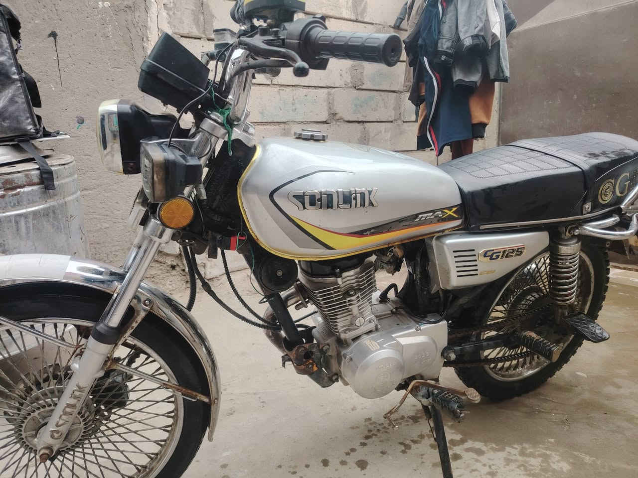 دراجه سونيك للبيع 4 جيجا الالوان الديوانيه السعر 600 ***********
