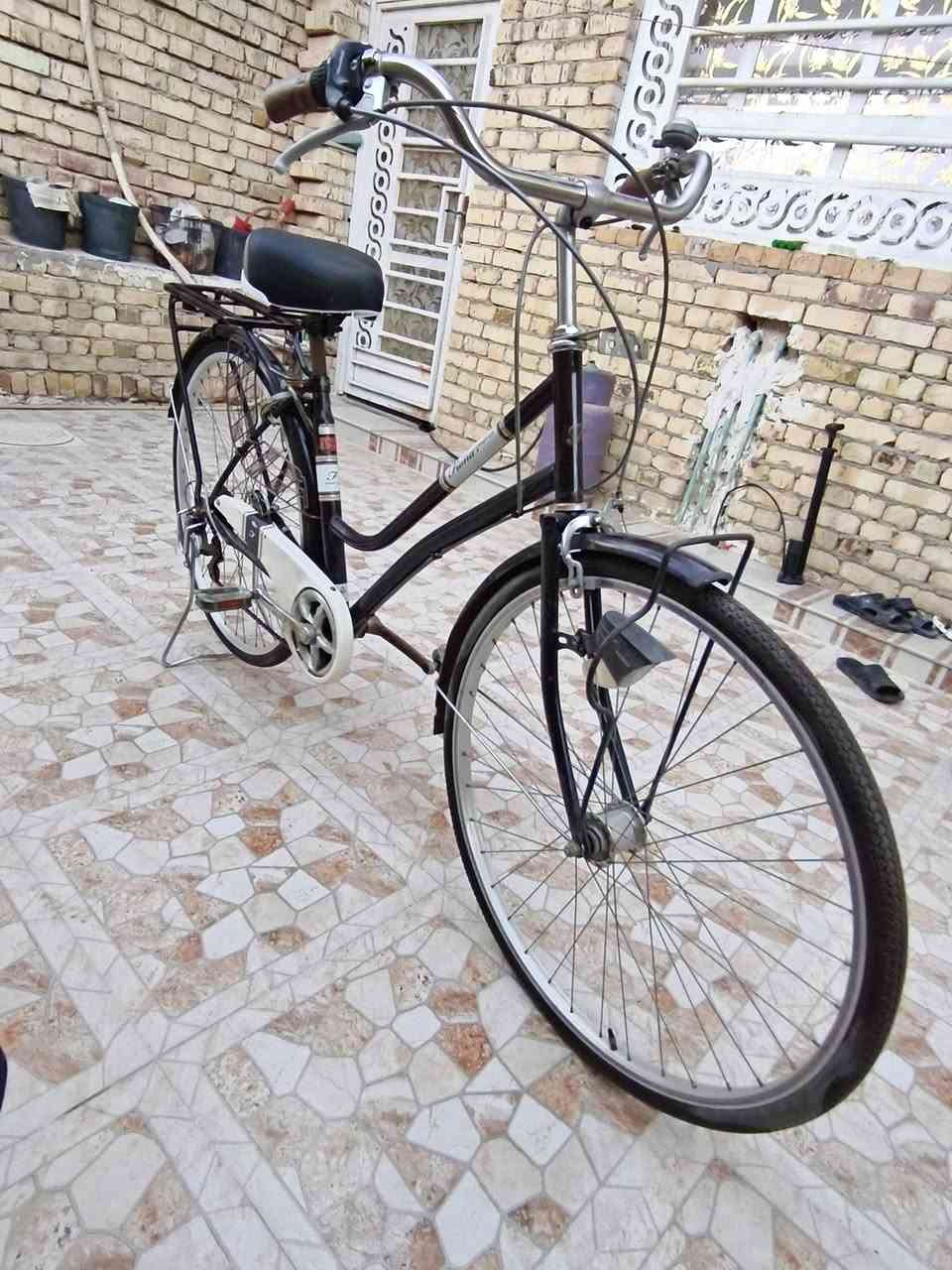 بايسكل للبيع حجم 27
عنوان كوت جديدة
السعر 130


**إذا كنت صاحب هذا الإعلان وتريد حذفه لأي سبب، رجاءا أرسل رسالة إلى الدعم الفني**