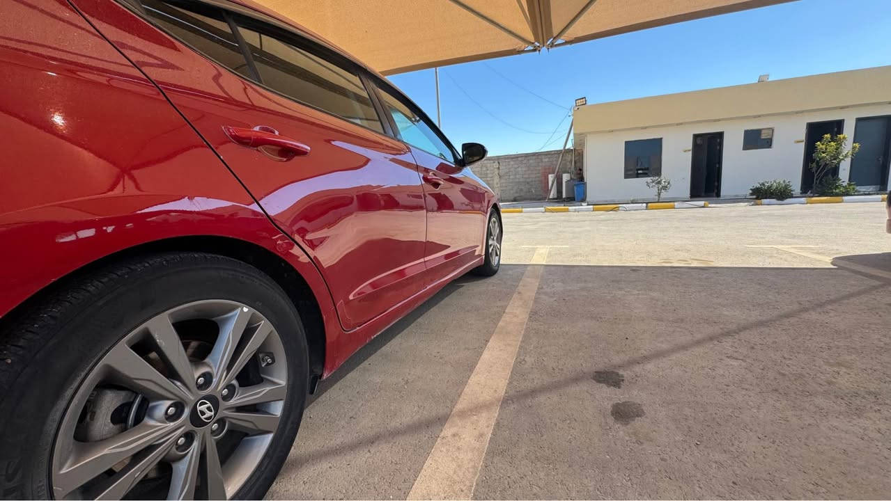 النترا 2018 لون ماروني
-محرك دوش 2000cc
-وارد امريكي حادثها خلفي بسيط جدا ( موضح بالصور )
- ( صبغ نصف قطعة فقط ) موضح بالسونار
•••••••••••••••••••••••••••••••••••
-تحكم سترين
-نقاط عمياء
-مانع انزلاق abs
-شاشة كبيرة
-ابل كار بلي / اندرويد اوتو
-كامرا خلفية
-تبريد / تدفئة
ـمثبت سرعة
-3 مودات قيادة
-مرايا كهربائية
-لايتات عالي ناصي زينون
•••••••••••••••••••••••••••••••••••
السيارة رقم بغداد بإسمي تحويل ثاني يوم
العنوان : بغداد/ حي الإعلام / شارع البدالة
السيارة احلى من الصور
السعر : 135 ورقة
*********** بغداد, العراق
