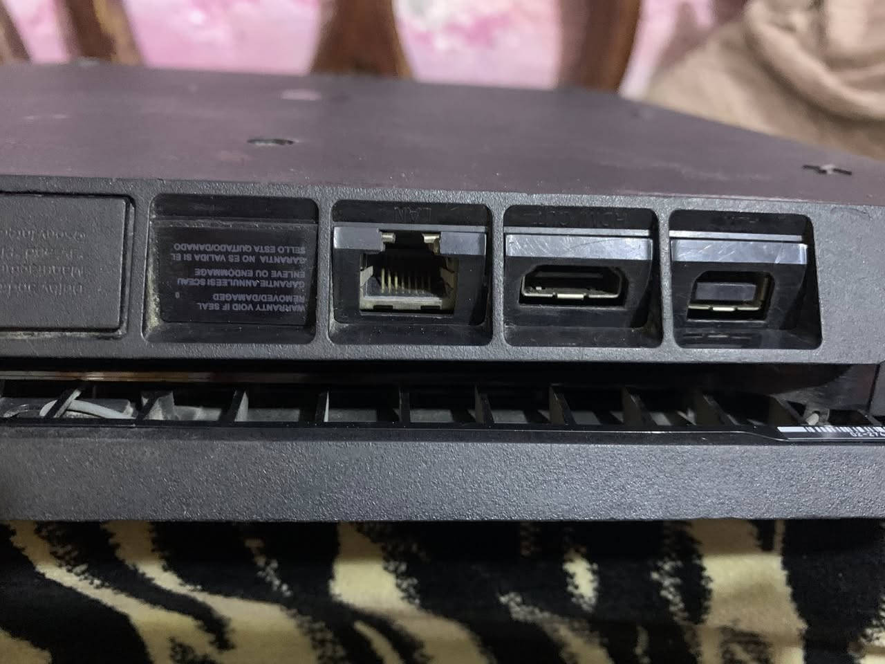 السلام عليكم
بلي 4 سلم مهكر مهكر 

افضل تهكير 6.72 

اقدم وافضل تهكير 

نص تيرا 500 

يحتوي على جوستك عدد 2 

اصلي وتجاري 

جهاز لوك ستيكر غير مفتوح ولا داخل صيانه 

يحتوي على 5 العاب 

بيس 2026 

سبايدر مان مايلز عربيه 

دلايفر 

رد ديد 2 عربيه 

انشارتد 4 عربيه 

وبعد بي مجال تنزل العاب 

غراض كلهه كامله 

كارتون موجود 

بس شد والعب 

السعر 290 الف 

بغداد مدينة آلصدر 

توصيل ماكو اسف


**إذا كنت صاحب هذا الإعلان وتريد حذفه لأي سبب، رجاءا أرسل رسالة إلى الدعم الفني**