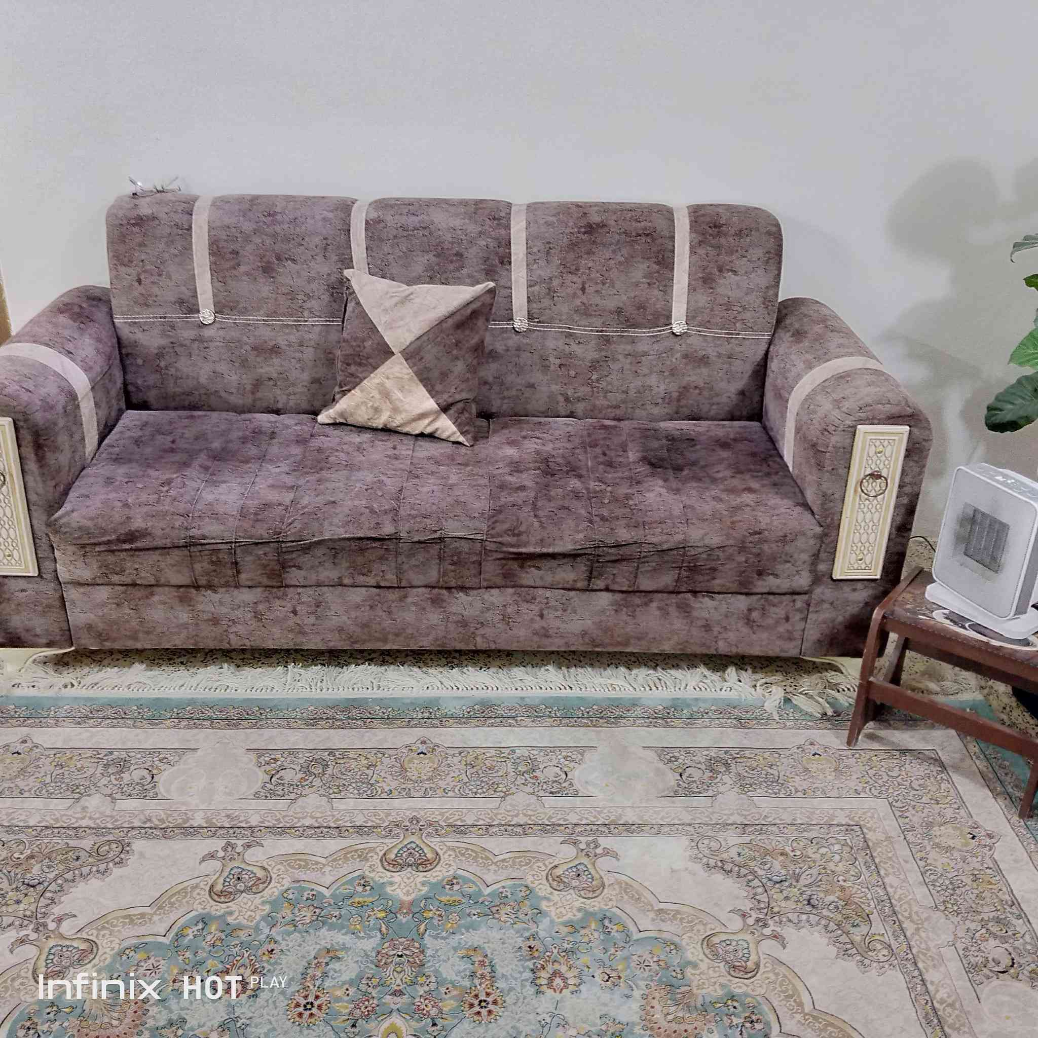 السلام عليكم تخم للبيع السعر ٢٥٠الف العنوان الاسكان بغداد


**إذا كنت صاحب هذا الإعلان وتريد حذفه لأي سبب، رجاءا أرسل رسالة إلى الدعم الفني**