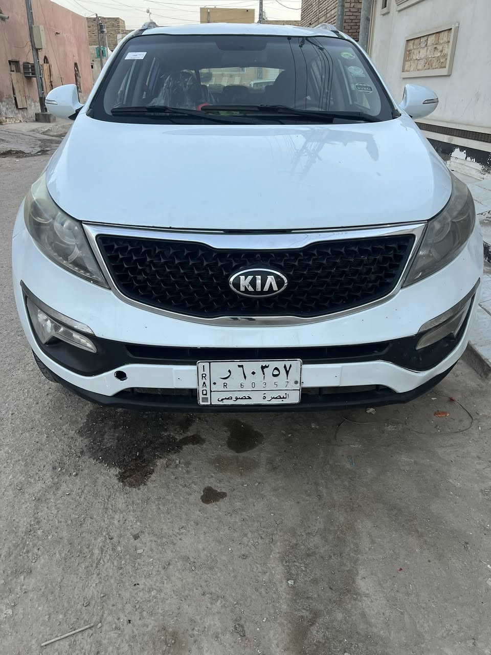 السلام عليكم سياره نوع كيا سبورتج للبيع وارد خليجي بيها صبغ بابين وبنيد امبدل والباقي مكفول بيها سونار بلمنشور موجود موديل 2014مشروع وطني سنويه جديده وجاهزه من كل النواحي محرك 2400 دوش كير تبريد حداده كله جديد ومكفول مكان السياره ميسان السعر 105 وبيها مجال قليل الشراي يتصل ***********////***********
