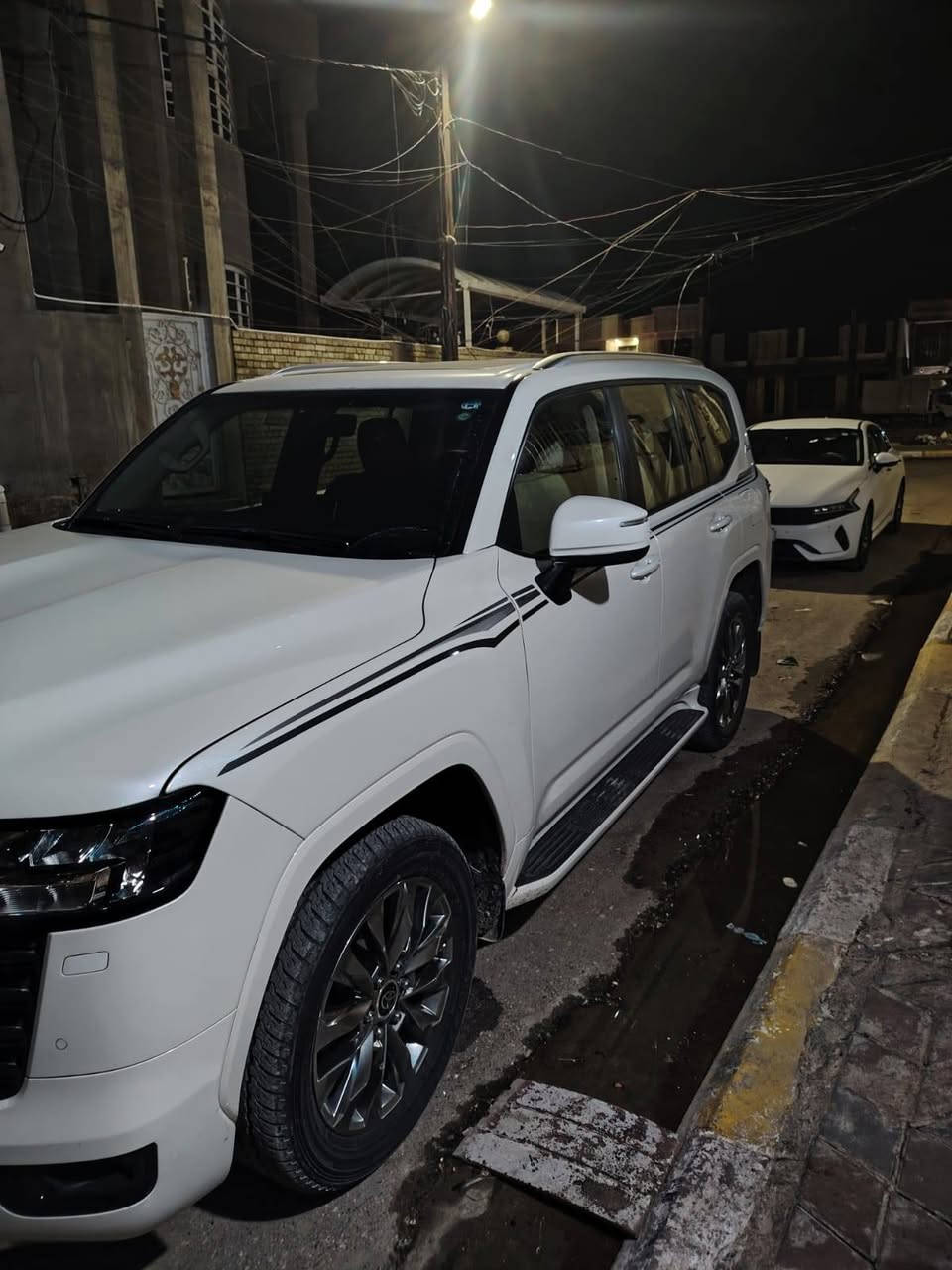 جكساره مديل ٢٠٢٢ مكفوله كفاله عامه السعر ٦٢٥$ ماشيه ٨٦ الف كيلو متر
***********
