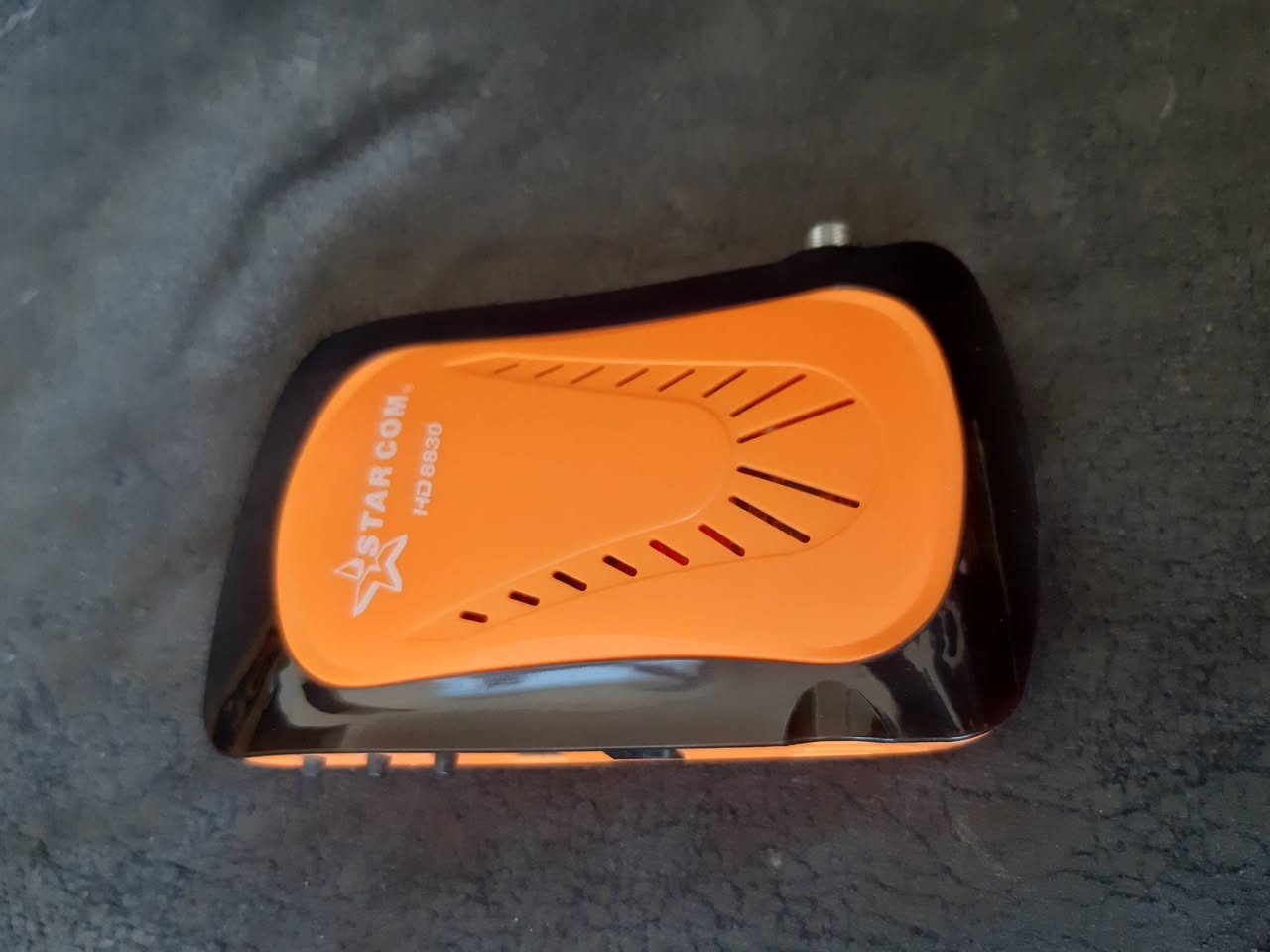 السلام عليكم 
ستلايتين للبيع 
ستلايت ستار كوم وستلايت بدر سكاي 
قطعتين سعر 5
تي في بوكس للبيع
بدون ملحقات 
سعر 5
سبلتر يربط ستلايت على شاشتين 
جديد بالكرتونه 
سعر 10 
مكان بغداد الشعله 
يوجد توصيل لجميع المحافظات


**إذا كنت صاحب هذا الإعلان وتريد حذفه لأي سبب، رجاءا أرسل رسالة إلى الدعم الفني**