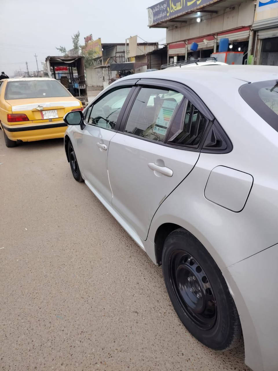 السلام عليكم وارد امريكي موديل ٢٠ كير مكينه خير من الله مكينه ١٨٠٠ سياره خير من الله ربع متصرف عليه السعر١٣٣ وبيها مجال ***********
