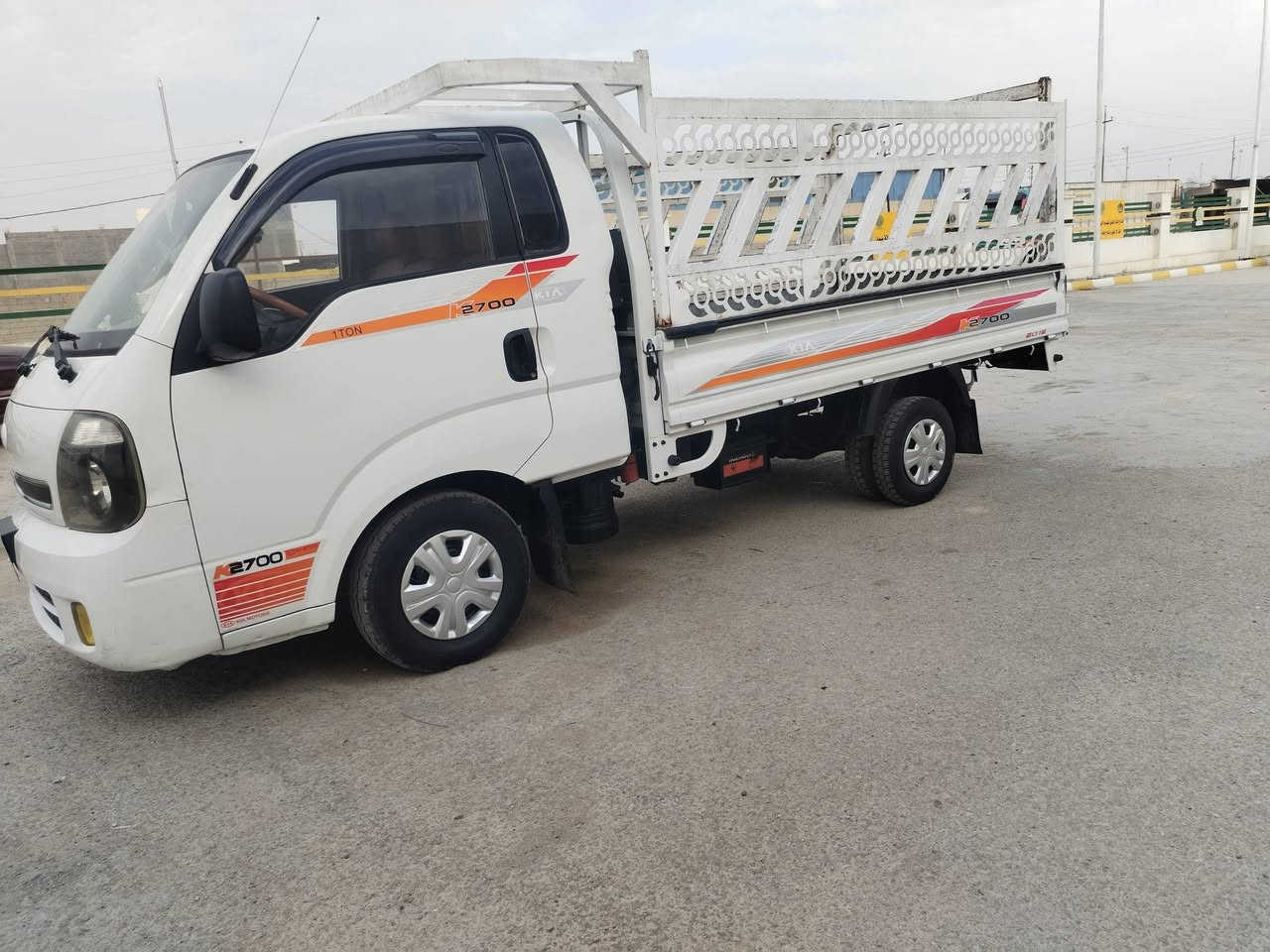 كيه ٢٠١٦ مكفوله كفاله عامه رقم واسط سنويه ٢٠٢٧ سياره جديده معنه الكلمه مال جناي تحويل ثاني يوم مكان السياره واسط مشروع وطني محجره كامله تبريد تدفئه السعر ١١٢ وبيها مجال *********** ***********
