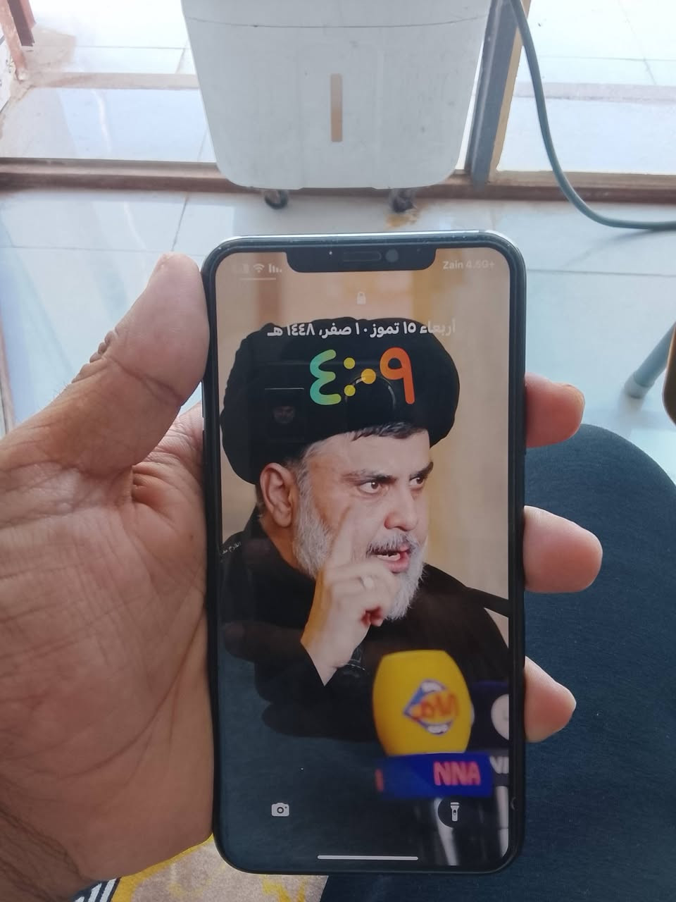 ايفون 11ابرو ماكس برغي ممفتوح بي سعر 300 تواصل وتساب ***********
