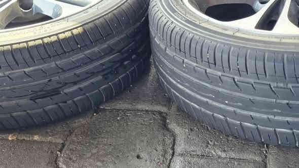 تخم ويل وتاير حجم ١٧ اصلي مكفول من كشي شرط الفحص تايرات بل جيس نتاج ٢٤نقشه وحده البيع او مراوس مكاني كربلاء طويريج ***********
