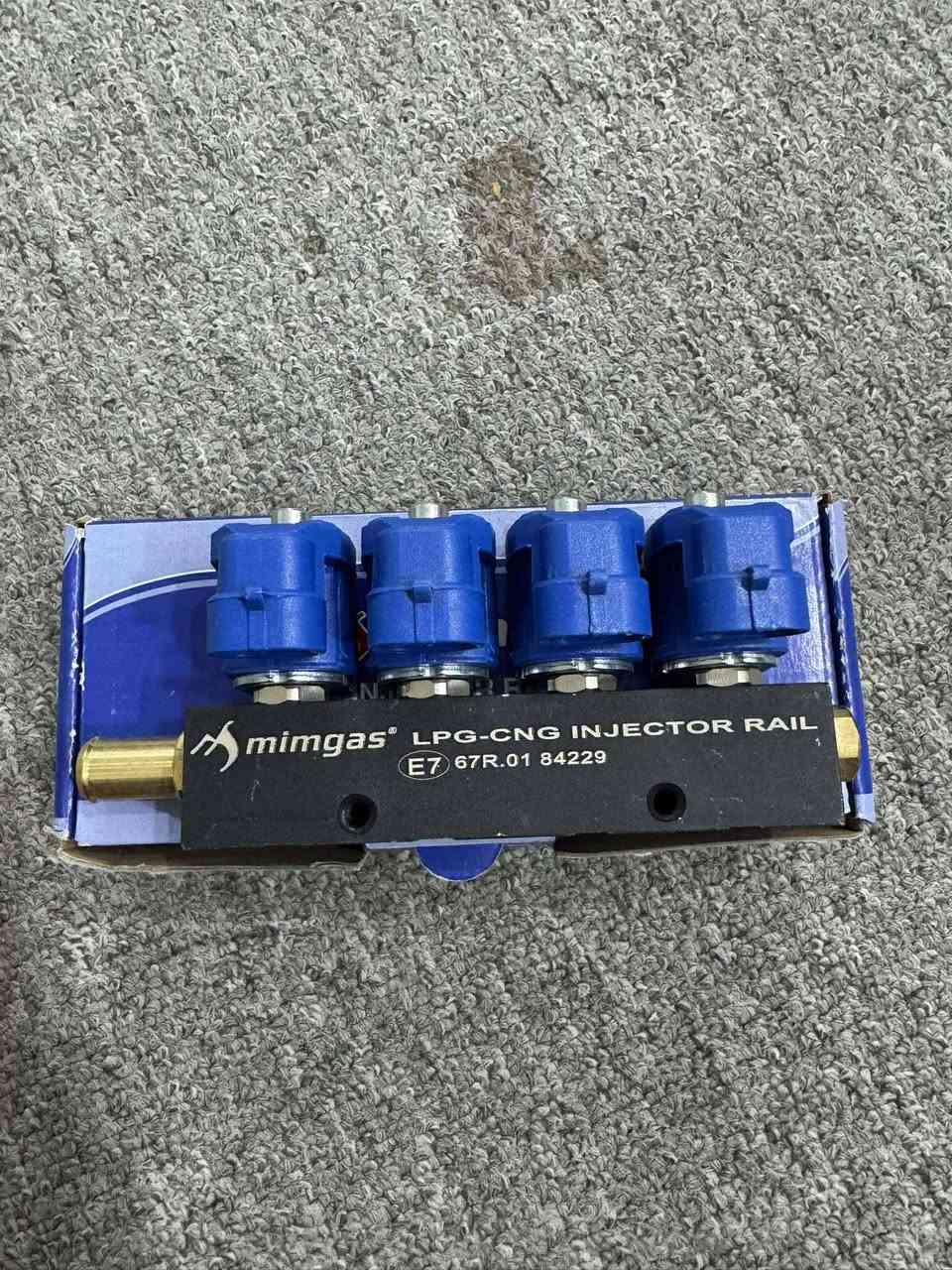 يوجد لدينا اغراض ل منظومة الغاز بكافة الانواع والاشكال
بما يشمل
 4 سلندر
6 سلندر
8 سلندر
ويتوفر جميع قياسات التانكيات
40
60
80
100
150
وب اسعار الجمله والمفرد
العنوان - اربيل
ويوجد توصيل لكافة المحافظات
للتواصل ع الارقام

***********

***********
