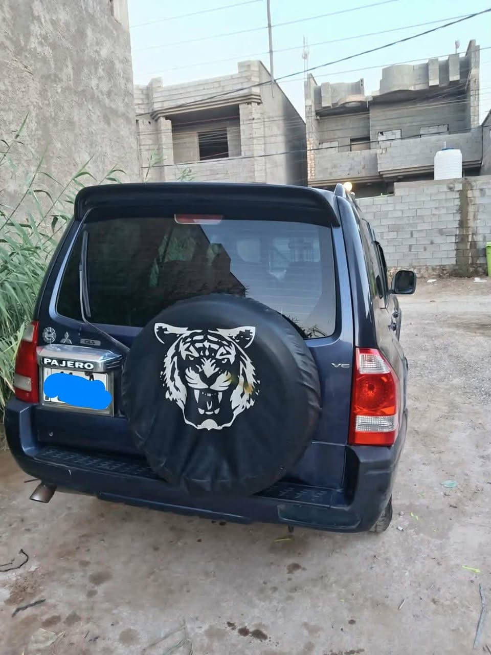 بايجيرو موديل ٢٠٠٦ رقم بغداد مشروع وطني الرقم الإنكليزي الجديد هزه جديده تتحول باي محافظه محرك ٣٠٠٠ المرغوب ابيع صبغ حزام القماره بيهه شوي جراد سياره جاهزه باسمي مكاني الانبار هيت كير محرك تبريد ثلاث قطع (٧) راكب جاهزه ان شاءالله السعر ٩٥ تحويل مباشر  ***********
