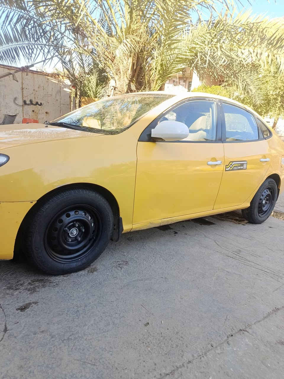 سلام عليكم النترا موديل ٢٠١٠ امريكي حادث جاملغ خلفي ايمن ليبل واحد السيارة بجم كبس  لوك داخل بيجي محرك كير لوك صدر خلفي امامي جديد تخم تاير هوة ول اويالة جديد رقم بغداد دولي هزة جديدة داخل السيارة ابيض السعر ٨٩ وبيه مجال للطيبين رقم الهاتف ***********بغداد ***********
